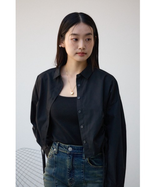 AZUL by moussy（アズールバイマウジー）の「フロントギャザーシャツ（シャツ/ブラウス・レディース・ピンク/ブラック/サックスブルー/オフホワイト・FREE）」の5枚目の写真