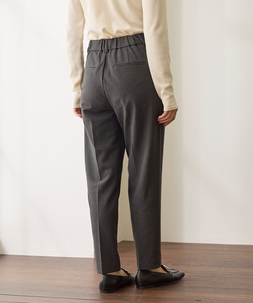 Tuche(トゥシェ)の「Tuche/トゥシェ ソフトタッチパンツ テーパード 裏起毛(その他パンツ・レディース・ブラック/チャコールグレー/ダークネイビー/グレー系その他・MEDIUM/LARGE)」の10枚目の写真
