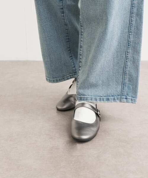 URBAN RESEARCH DOORS(アーバンリサーチドアーズ)の「メリージェーン(パンプス・レディース・グレー系その他/ブラック・36/37/38)」の4枚目の写真