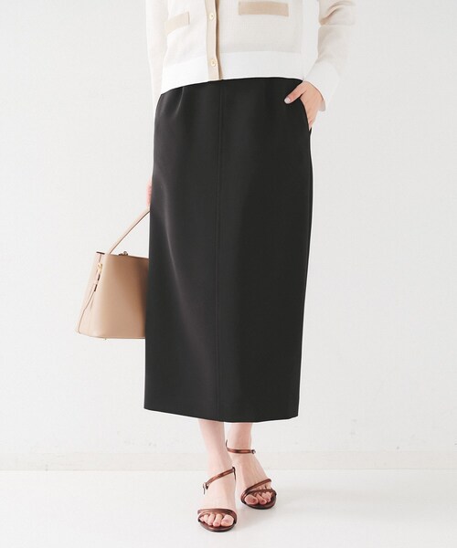 UNTITLED（アンタイトル）の「【後ろウエストゴム/洗える】ストレッチ ナロースカート（スカート・レディース・ナチュラル/ネイビー/ブラック/チャコールグレー・03/00/01/02/04/44/46/48/50/42）」の6枚目の写真