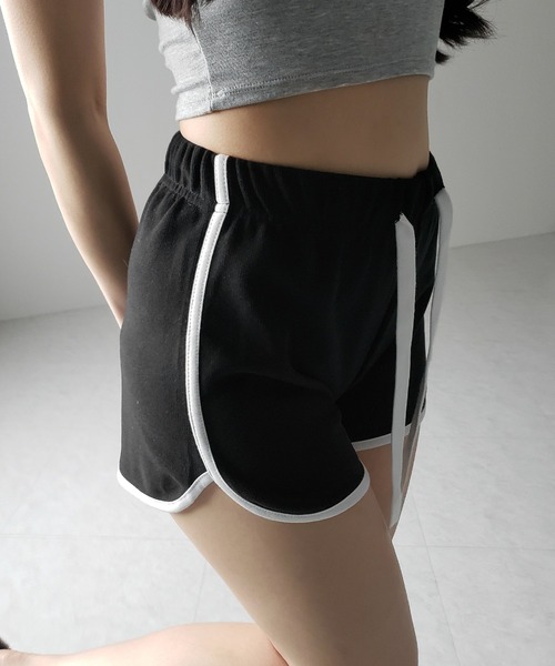 me+em select（ミームセレクト）の「【 ３color 】サイドラインパイピングスウェットショートパンツ ／ sideline piping sweat short pants（その他パンツ・レディース・ブラック/ライトグレー/ダークグレー・SMALL/MEDIUM/LARGE）」の10枚目の写真