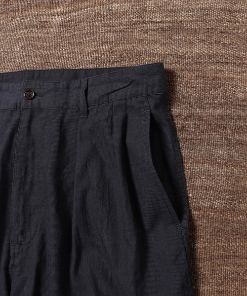 ADAM ET ROPE'（アダムエロペ）の「【WILD LIFE TAILOR】ライトピケ ワイド テーパード スラックス / セットアップ可能（スラックス・メンズ・ネイビー/ブラック系その他3・XL/L/M）」の7枚目の写真