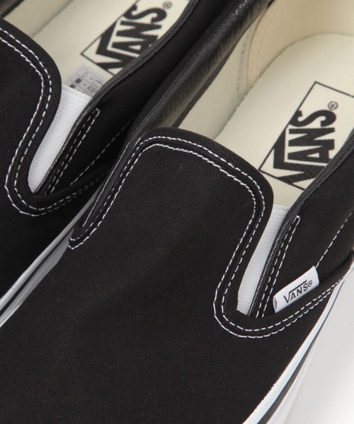 VANS(バンズ)の「【VANS(ヴァンズ)】UA CLASSIC SLIP-ON(MEN)(スリッポン・メンズ・ブラック/その他1・SMALL/MEDIUM/LARGE)」の14枚目の写真