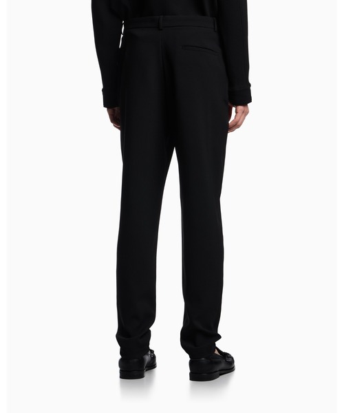 EMPORIO ARMANI（エンポリオアルマーニ）の「【エンポリオ アルマーニ】Icon パンツ クレープジャージー ピケ風マイクロテクスチャー（チノパンツ・メンズ・ブラック・44/46/48/50/52）」の2枚目の写真
