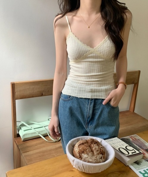 セール】Y2K【 7色展開 】レースキャミソール 胸パッド付き