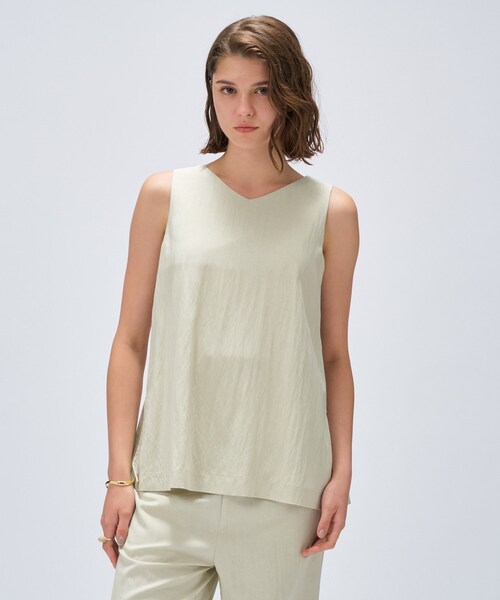 cloenc（クロエンス）の「【接触冷感／セットアップ／マシンウォッシュ】レーヨンツイルノースリブラウス（シャツ/ブラウス・レディース・チャコールグレー/ナチュラル/ブラック/ライトグリーン・02）」の3枚目の写真