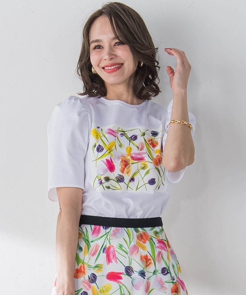 Viaggio Blu(ビアッジョブルー)の「フラワープリントTシャツ≪洗濯機で洗える≫(Tシャツ/カットソー・レディース・ブルー系その他/ピンク系その他・M/S/L)」の2枚目の写真