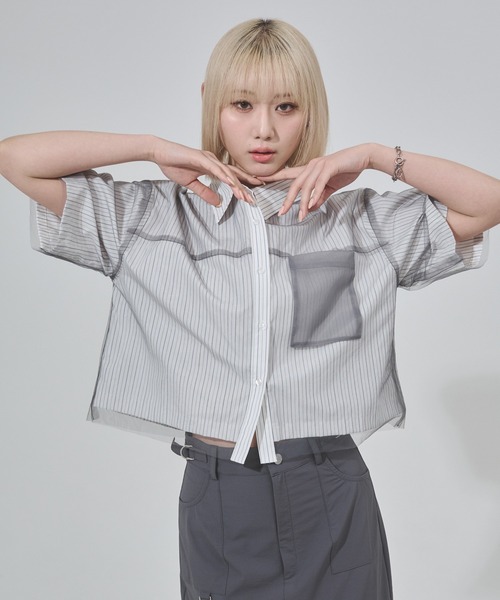 ENVYM（アンビー）の「チュールドッキング半袖ストライプショートシャツ（シャツ/ブラウス・レディース・ホワイト・FREE）」の3枚目の写真