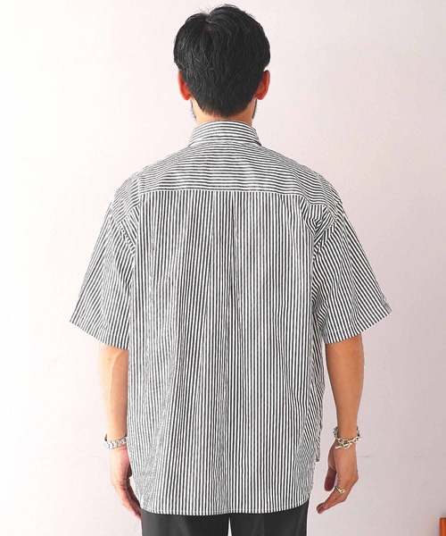 jiggys shop（ジギーズショップ）の「ビックシルエット ストライプ ボタンダウン 半袖シャツ（シャツ/ブラウス・メンズ・グレー系その他/ブルー系その他/ブルー系その他2・MEDIUM/LARGE/X-LARGE）」の19枚目の写真