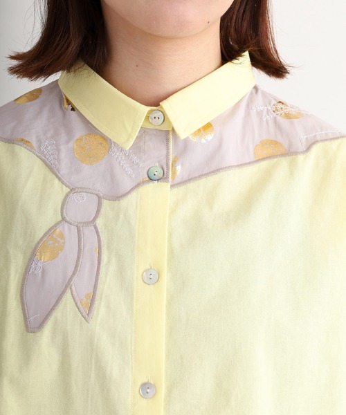 イマゴ / ドットプリント花刺繍シャツ EMAGO ドットプリント花刺繍シャツ（シャツ/ブラウス）｜Emago