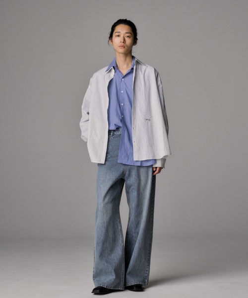 THE CLE（ザクレ）の「OVERSIZED STRIPED SHIRT / オーバーサイズストライプシャツ【オーバーサイズ】【ストライプ】 シャツ トップス メンズ（シャツ/ブラウス・メンズ・ホワイト/ブルー・SMALL/MEDIUM/LARGE）」の3枚目の写真