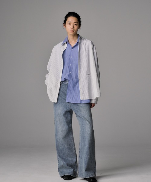 THE CLE（ザクレ）の「OVERSIZED STRIPED SHIRT / オーバーサイズストライプシャツ【オーバーサイズ】【ストライプ】 シャツ トップス メンズ（シャツ/ブラウス・メンズ・ホワイト/ブルー・SMALL/MEDIUM/LARGE）」の4枚目の写真