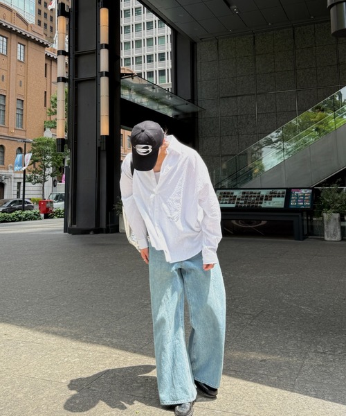 THE CLE（ザクレ）の「OVERSIZED STRIPED SHIRT / オーバーサイズストライプシャツ【オーバーサイズ】【ストライプ】 シャツ トップス メンズ（シャツ/ブラウス・メンズ・ホワイト/ブルー・SMALL/MEDIUM/LARGE）」の15枚目の写真