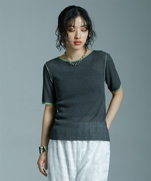 Soiunique（スワユニーク）の「麻タッチ配色デザインクルーネックトップス ［Soiunique］（Tシャツ/カットソー・レディース・アイボリー/杢グレー/チャコール・FREE）」の14枚目の写真