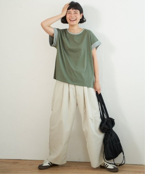LBC(エルビーシー)の「ラメ袖フレンチTシャツ(Tシャツ/カットソー・レディース・ブラック/ホワイト/グリーン/ブラウン・M)」の6枚目の写真
