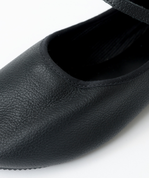 CROWN(クラウン)の「【CROWN / クラウン】STRAP COURT JAZZ / ストラップ フラットシューズ / レザー / 定番(バレエシューズ・レディース・ブラック・4/6/5/7)」の3枚目の写真