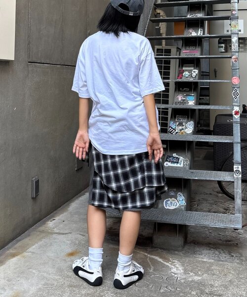 ODD STUDIO（オッドスタジオ）の「【OddStudio】アソートグラフィックデザインTEE（Tシャツ/カットソー・レディース・ホワイト系その他/イエロー/ブルー/ブラウン/レッド/パープル/ブラック/ホワイト・MEDIUM/LARGE）」の15枚目の写真