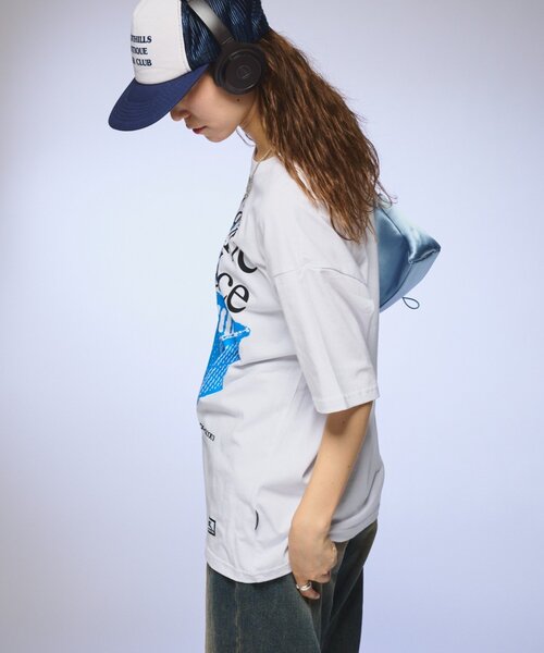 ODD STUDIO（オッドスタジオ）の「【OddStudio】アソートグラフィックデザインTEE（Tシャツ/カットソー・レディース・ホワイト系その他/イエロー/ブルー/ブラウン/レッド/パープル/ブラック/ホワイト・MEDIUM/LARGE）」の22枚目の写真