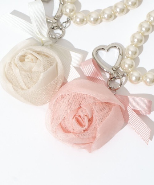 flower（フラワー）の「ローズチャーム（キーホルダー・レディース・アイボリー/ピンク・FREE）」の18枚目の写真