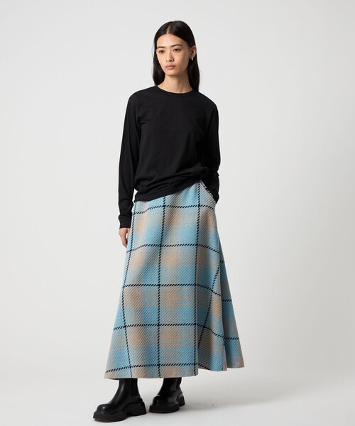 EMMEL REFINES（エメルリファインズ）の「＜EMMEL REFINES＞EM クルーネック ロングスリーブ Tシャツ（Tシャツ/カットソー・レディース・ブラック/ホワイト/シャーベット・FREE）」の8枚目の写真