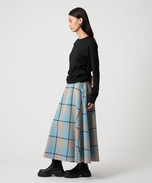 EMMEL REFINES（エメルリファインズ）の「＜EMMEL REFINES＞EM クルーネック ロングスリーブ Tシャツ（Tシャツ/カットソー・レディース・ブラック/ホワイト/シャーベット・FREE）」の9枚目の写真