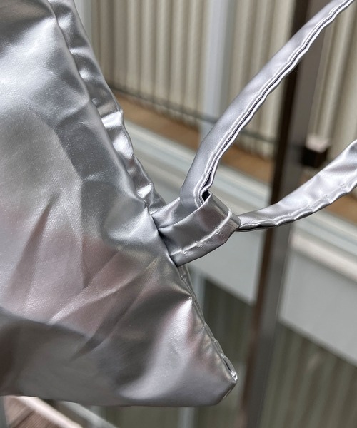 meJane（ミージェーン）の「ドローストリング シャーリングナップサック（バックパック/リュック・レディース・ブラック/シルバー・FREE）」の20枚目の写真