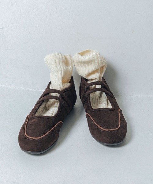 EVOL(イーボル)の「【ふかふか・軽量】ダブルベルトラウンドスニーカー IZ5824(パンプス・レディース・レオパード/ブラウン/ブラック/アイボリー/ブラック系その他・22.0cm/22.5cm/23.5cm/24.5cm/23.0cm/24.0cm/25.0cm)」の5枚目の写真