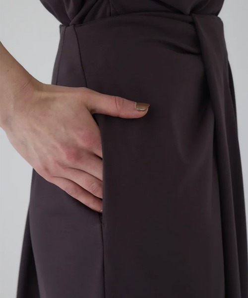 RIM.ARK(リムアーク)の「【RIM.ARK/リムアーク】Cut drape SK/カットドレープスカート(スカート・レディース・ダークブラウン/ブラック・36/38)」の4枚目の写真