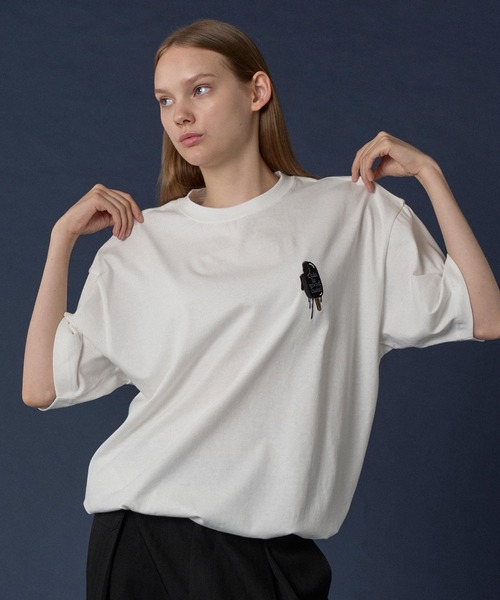 ONCILY(オンシェリー)の「【SUMMER SPECIAL ITEM】ICE LOGO T-SHIRT / アイスロゴTシャツ(Tシャツ/カットソー・メンズ・ホワイト/ホワイト系その他2/ホワイト系その他・SMALL/MEDIUM/LARGE)」の8枚目の写真