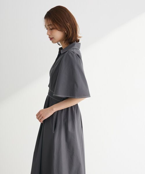 ELENCARE DUE（エレンカーレデュエ）の「・ELENCARE DUE スキッパーワンピース（ワンピース・レディース・ベージュ/ネイビー/チャコールグレー・FREE）」の8枚目の写真