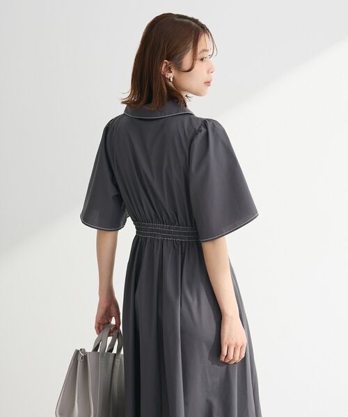 ELENCARE DUE（エレンカーレデュエ）の「・ELENCARE DUE スキッパーワンピース（ワンピース・レディース・ベージュ/ネイビー/チャコールグレー・FREE）」の9枚目の写真