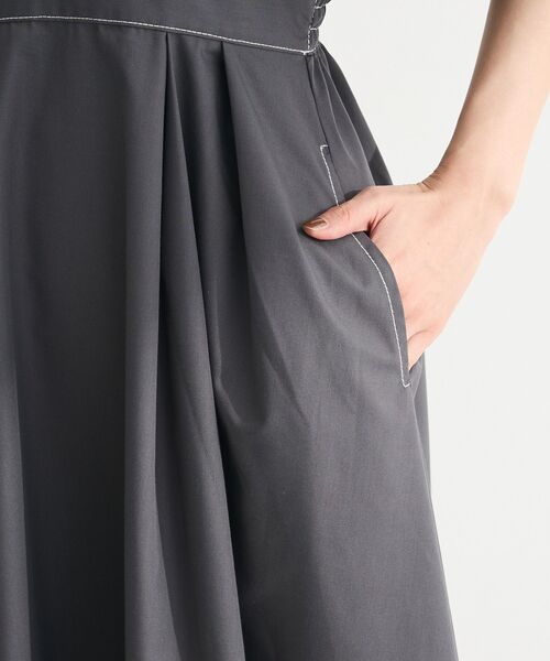 ELENCARE DUE（エレンカーレデュエ）の「・ELENCARE DUE スキッパーワンピース（ワンピース・レディース・ベージュ/ネイビー/チャコールグレー・FREE）」の13枚目の写真