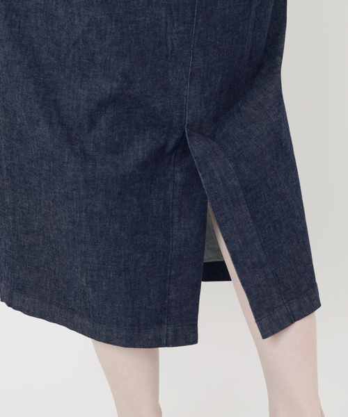 VERMEIL par iena(ヴェルメイユパーイエナ)の「ストレッチデニムウエストシェイプワンピース(ワンピース・レディース・ホワイト/ネイビー・40/38/36)」の17枚目の写真