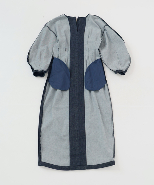 VERMEIL par iena(ヴェルメイユパーイエナ)の「ストレッチデニムウエストシェイプワンピース(ワンピース・レディース・ホワイト/ネイビー・40/38/36)」の21枚目の写真