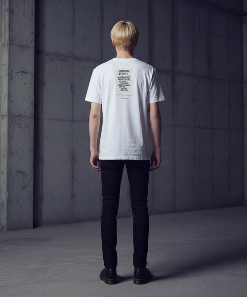 BROTHERHOOD（ブラザーフッド）の「【ROMANTIC DISRUPTION】Chaos in Vogue mono Tee（Tシャツ/カットソー・メンズ・ホワイト/ブラック・LARGE/X-LARGE）」の16枚目の写真