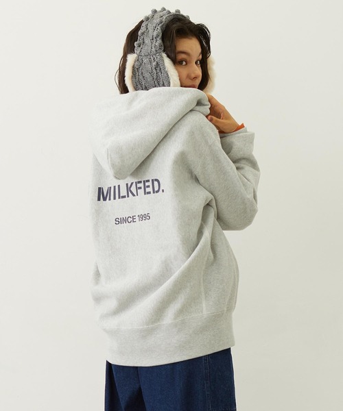 Champion（チャンピオン）の「MILKFED. × CHAMPION SWEAT ZIP HOODIE（パーカー・レディース・アッシュ/ライトブルー/バーガンディー/オートミール/チャコール・S/M）」の7枚目の写真