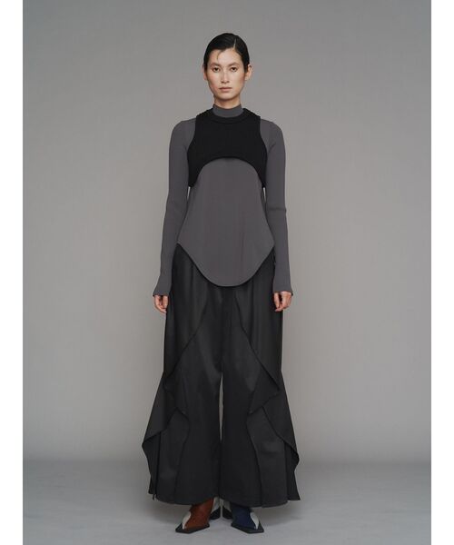 UN3D.（アンスリード）の「ROUND HEM TURTLE KT TOP / ラウンドヘムタートルニットトップ（ニット/セーター・レディース・キャメル/グレー/パープル/ブラック・38/36）」の7枚目の写真