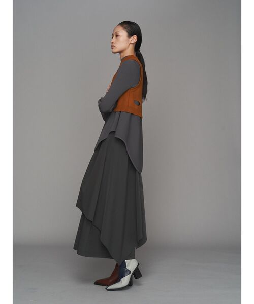 UN3D.（アンスリード）の「ROUND HEM TURTLE KT TOP / ラウンドヘムタートルニットトップ（ニット/セーター・レディース・キャメル/グレー/パープル/ブラック・38/36）」の17枚目の写真