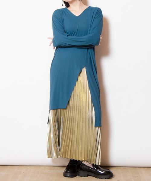 フォイルコーティングプリーツスカート