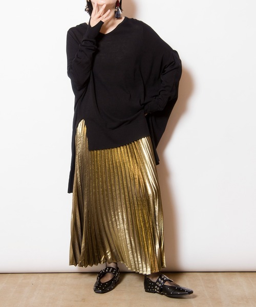 フォイルコーティングプリーツスカート