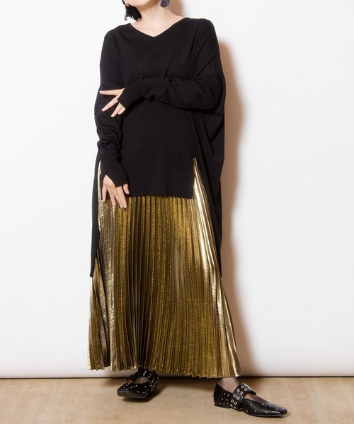 フォイルコーティングプリーツスカート