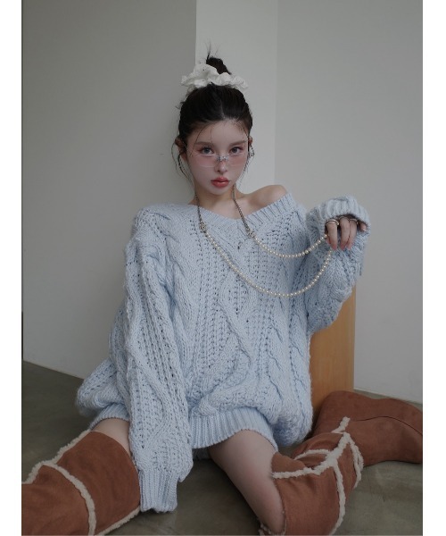 新品未開封　ダーリッチ　ルーズケーブルローゲージニットチュニック　サックスブルー 新品未開封 ダーリッチ ルーズケーブルローゲージニット