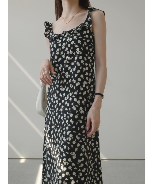 amel（エイメル）の「フリルカラーフラワープリントドレス（ワンピース・レディース・ブラック・FREE）」の3枚目の写真