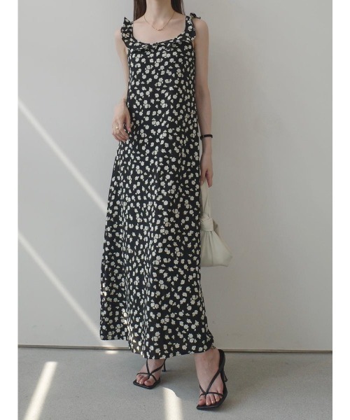 amel（エイメル）の「フリルカラーフラワープリントドレス（ワンピース・レディース・ブラック・FREE）」の18枚目の写真