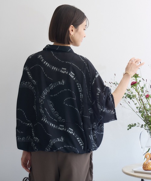 KATHARINE ROSS（キャサリンロス）の「【KATHARINE ROSS】音符プリントブラウス（シャツ/ブラウス・レディース・ブラック/ライトグレー・MEDIUM）」の11枚目の写真
