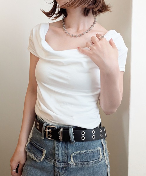 styiro(スタイロ)の「ドレープネックTシャツ(Tシャツ/カットソー・レディース・ホワイト/ブラック/ブラウン・S/M/L)」の15枚目の写真