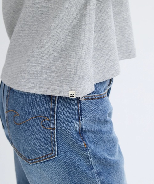 BILLABONG(ビラボン)の「BILLABONG レディース CATCH FEELINGS LS TEE ロンT 【2025年秋冬モデル】/ビラボン調温機能バックプリント長袖ワッフルロンT(Tシャツ/カットソー・レディース・ヘザーグレー/ネイビー/アイボリー・MEDIUM/LARGE)」の4枚目の写真