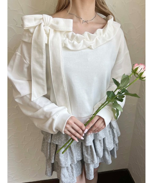 PHILLY（フィリー）の「《秋冬新作★》ビッグリボンワンショルスウェット（スウェット・レディース・ブラック/ホワイト/グレー・FREE）」の2枚目の写真