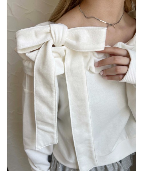 PHILLY（フィリー）の「《秋冬新作★》ビッグリボンワンショルスウェット（スウェット・レディース・ブラック/ホワイト/グレー・FREE）」の6枚目の写真