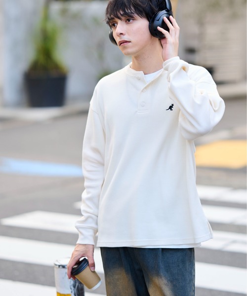 KANGOL(カンゴール)の「【KANGOL】別注ワッフルBIGロンT ヘンリーネック/バックロゴ(Tシャツ/カットソー・メンズ・その他1/その他2/アイボリー/ブラック・M/L/XL)」の18枚目の写真